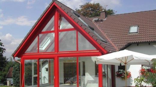 Wintergraten in rot