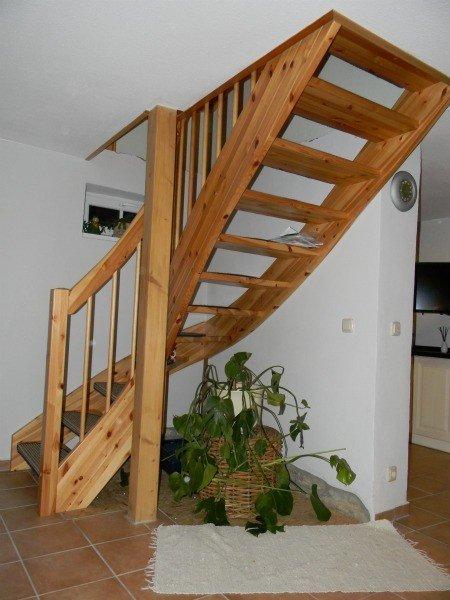 Holz-Treppe